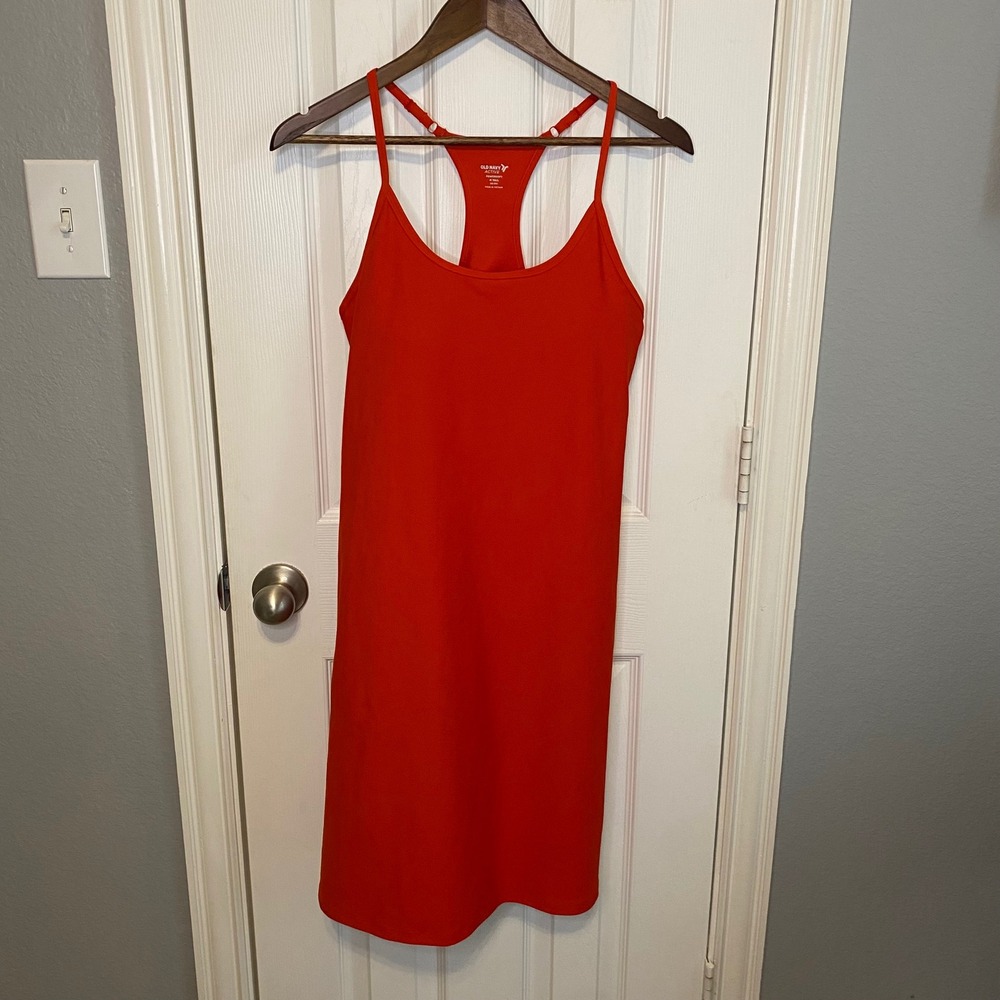 Old Navy Active Powersoft Racerback Dress